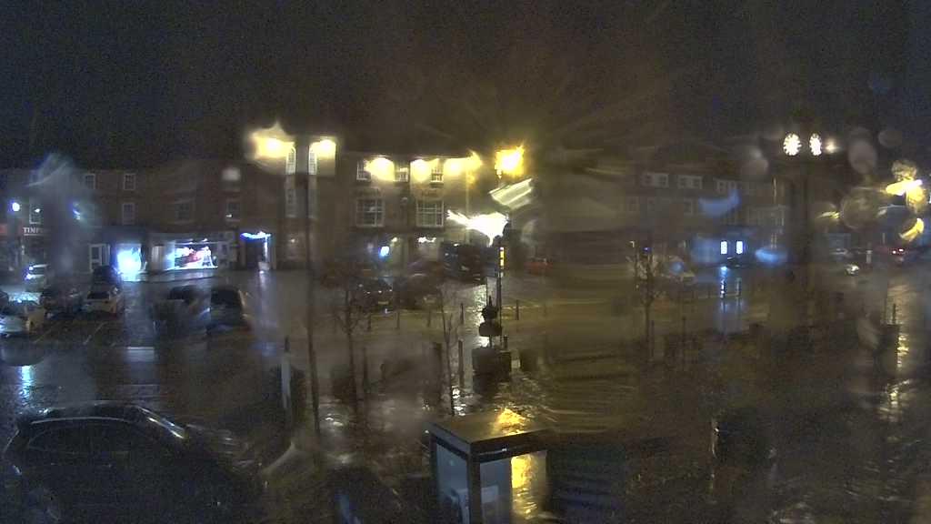 Thirsk webcam overlooking the Market Place